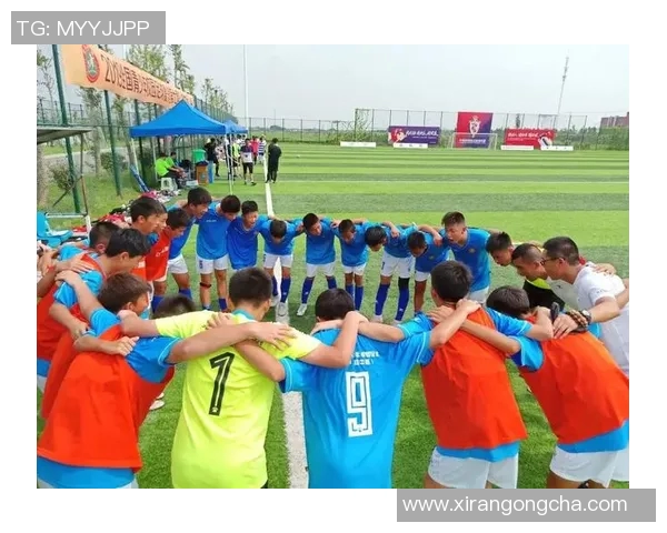 足球夏令营：培养青少年运动精神与团队合作能力的最佳选择