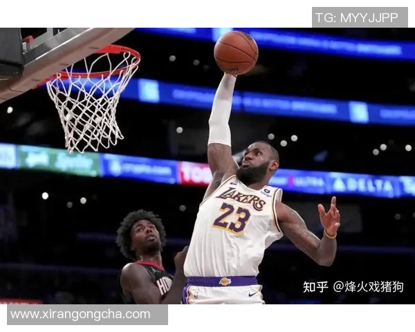 詹姆斯与湖人未来关系的考量与挑战是什么让他难以做出决定